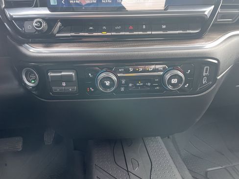 Used 2024 Chevrolet Silverado 1500 RST image 24