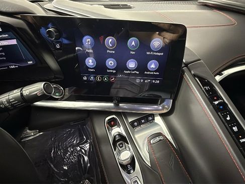 Used 2022 Chevrolet Corvette Stingray Premium Cpe w/ Z51 Performance Package image 20