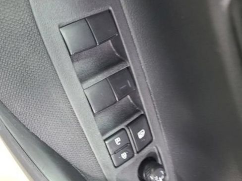 Used 2023 Toyota Corolla LE FWD image 18