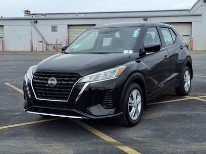 Certified 2025 Nissan Kicks Play S