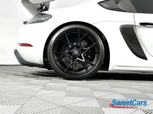 Used 2023 Porsche 718 Cayman GT4 RS w/ Weissach Package image 40