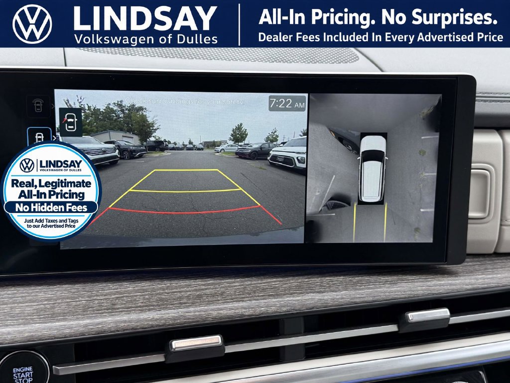 Used 2024 Hyundai Santa Fe Limited AWD/4WD image 17