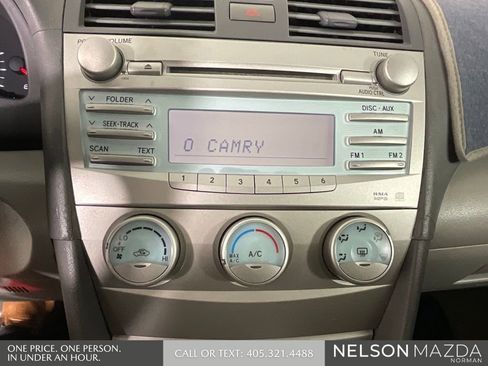 Used 2008 Toyota Camry LE image 34