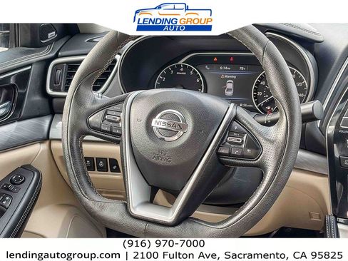 Used 2017 Nissan Maxima 3.5 SL FWD image 14