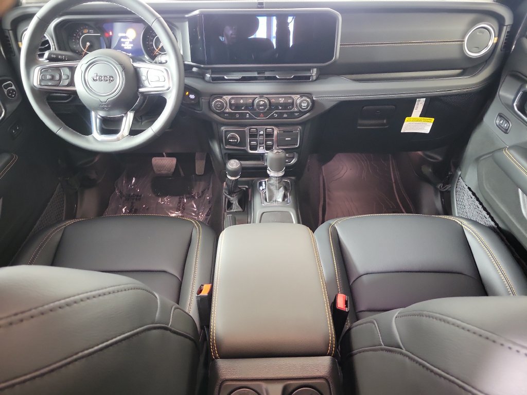 New 2027 Jeep Wrangler Unlimited Sahara AWD/4WD image 14
