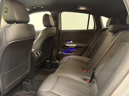 Certified 2025 Mercedes-Benz GLA 250 image 17