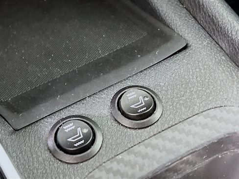 Used 2020 Nissan Sentra SV FWD image 18