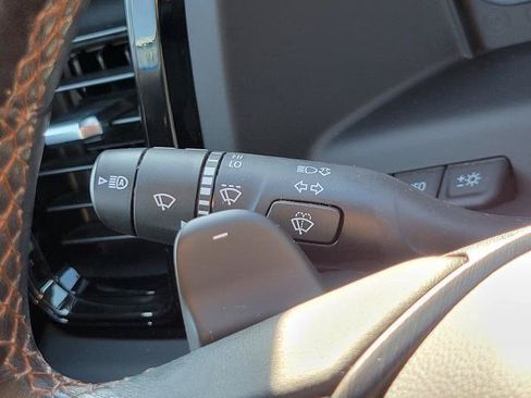 Used 2023 GMC Sierra 1500 AT4 w/ AT4 Premium Package AWD/4WD image 16