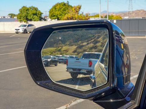 New 2026 GMC Yukon XL Elevation image 20