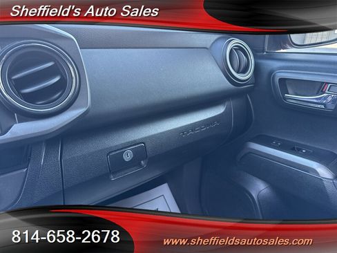 Used 2016 Toyota Tacoma TRD Off-Road w/ Towing Package image 34