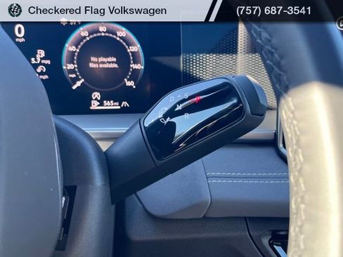 New 2026 Volkswagen Tiguan SE R-Line image 37