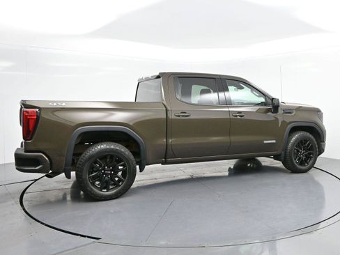 Used 2023 GMC Sierra 1500 Elevation AWD/4WD image 8