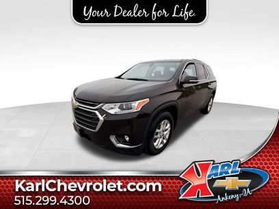 Used 2020 Chevrolet Traverse LT