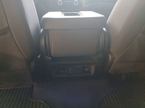 Used 2024 Chevrolet Silverado 1500 Custom image 37