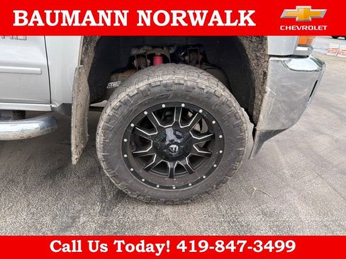 Used 2018 Chevrolet Silverado 2500 LT w/ All Star Edition AWD/4WD image 17