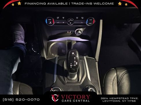 Used 2018 Alfa Romeo Stelvio AWD image 38