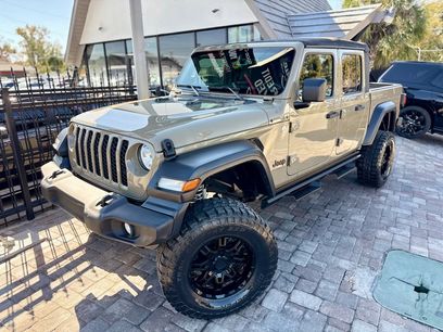 Used 2020 Jeep Gladiator Sport w/ Quick Order Package 24S