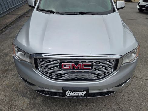 Used 2018 GMC Acadia Denali AWD/4WD image 10