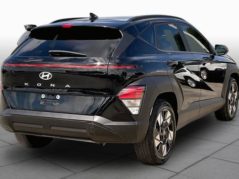 Used 2025 Hyundai Kona SEL FWD image 12