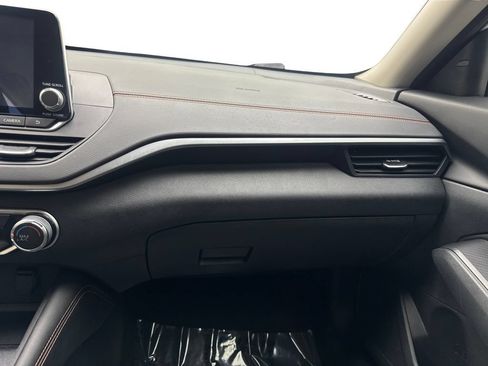 Used 2022 Nissan Altima 2.0 SR FWD image 58