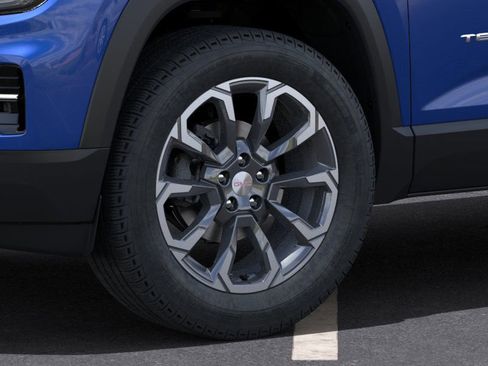 New 2025 GMC Terrain Elevation w/ Elevation Premium Package image 9