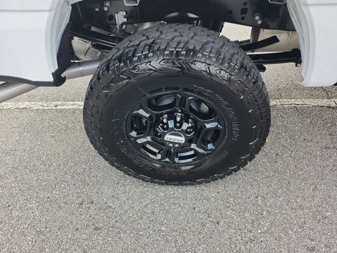 Used 2024 Ford F250 XL w/ STX Appearance Package image 5