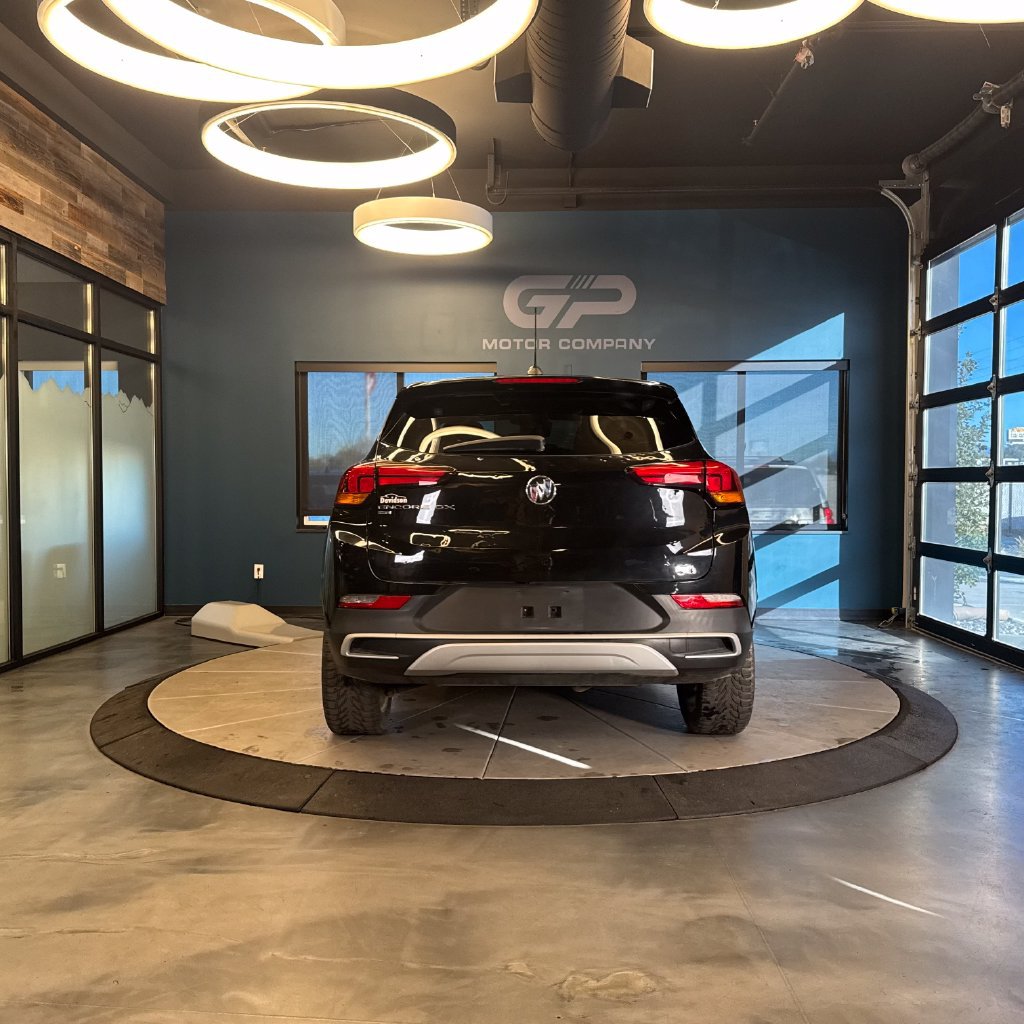 Used 2020 Buick Encore GX Preferred w/ Cold Weather Comfort Package AWD/4WD image 4