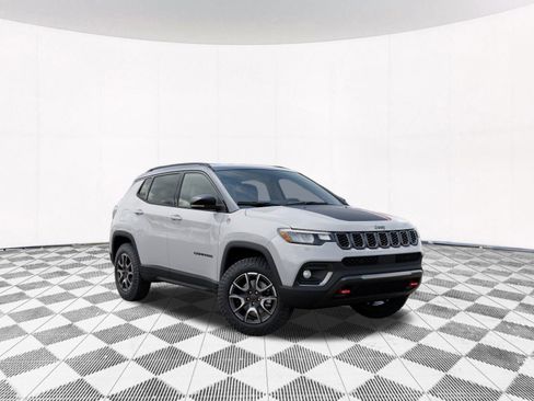 New 2026 Jeep Compass Trailhawk image 7