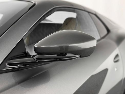 Used 2021 Ferrari 812 GTS image 45