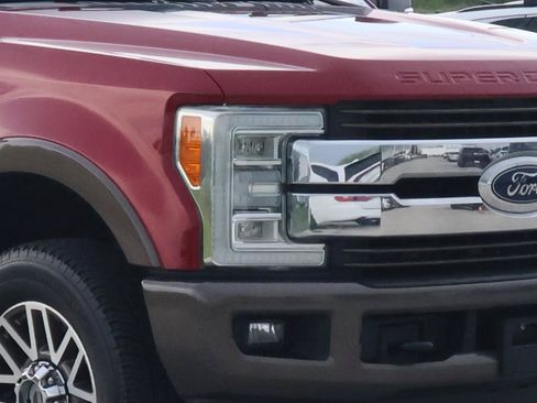 Used 2017 Ford F250 King Ranch w/ King Ranch Ultimate Package AWD/4WD image 7