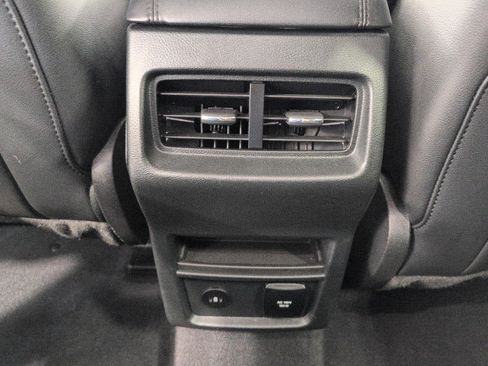 Used 2024 Ford Edge SEL w/ Convenience Package AWD/4WD image 23
