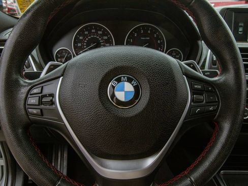 Used 2018 BMW 330e RWD image 17