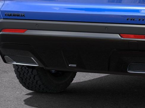 New 2025 Chevrolet Equinox ACTIV w/ Convenience Package III image 16