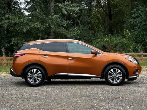 Used 2015 Nissan Murano SL w/ SL Technology Package AWD/4WD image 10
