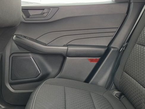 Used 2023 Ford Escape Active image 16