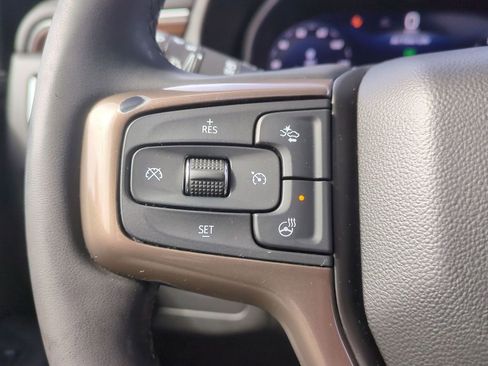 Used 2023 Chevrolet Tahoe High Country image 15