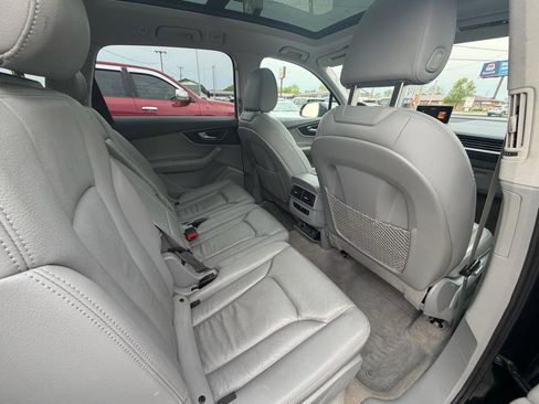Used 2017 Audi Q7 3.0T Premium Plus AWD/4WD image 14