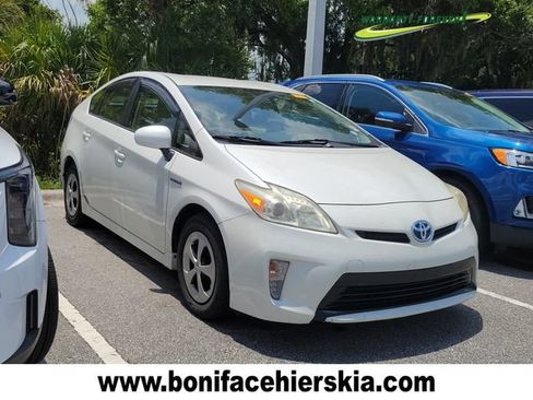 Used 2013 Toyota Prius Two FWD image 1
