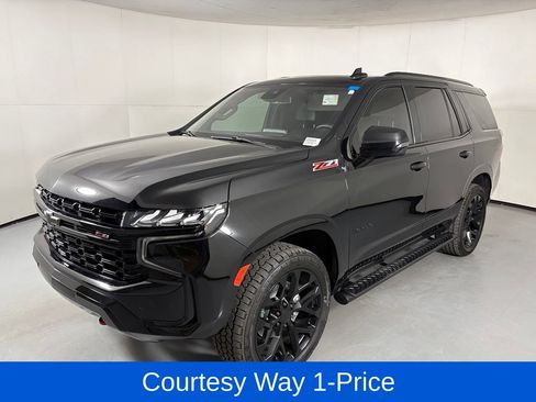 Used 2023 Chevrolet Tahoe Z71 w/ Luxury Package AWD/4WD image 5