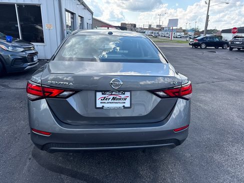 Used 2023 Nissan Sentra SV FWD image 5
