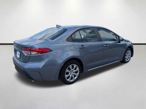 Used 2024 Toyota Corolla LE FWD image 4