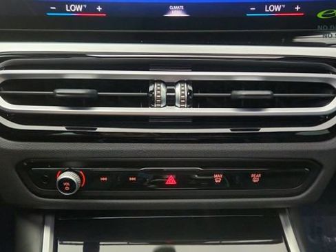 Used 2023 BMW i4 eDrive35 RWD image 56