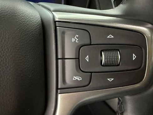 Used 2024 Chevrolet Tahoe LT w/ Luxury Package RWD image 12