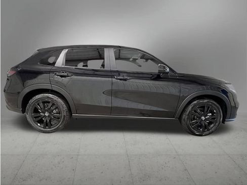 New 2027 Honda HR-V Sport image 8