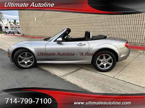 Used 2012 MAZDA MX-5 Miata Sport image 13
