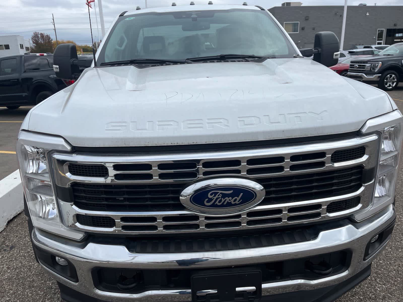 Used 2023 Ford F450 XLT w/ XLT Value Package RWD image 19