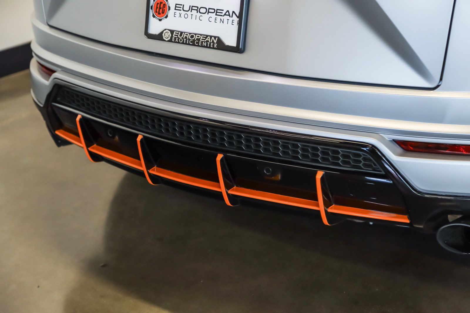 Used 2022 Lamborghini Urus AWD/4WD image 28