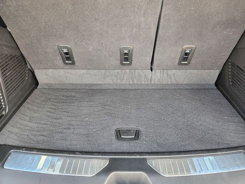 Used 2023 Chevrolet Tahoe RST w/ RST Performance Edition image 32