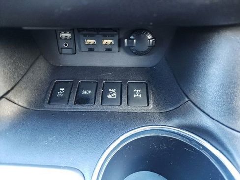 Used 2019 Toyota Highlander XLE image 42