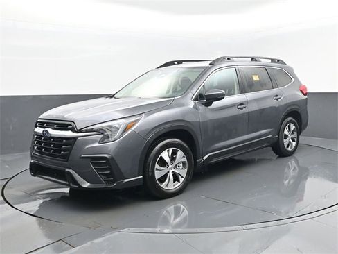 Used 2024 Subaru Ascent Premium w/ Convenience Package image 1